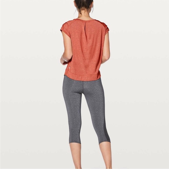 Lululemon Gait Keeper Short Sleeve - Picture 2 of 7